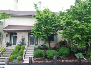 23 Muirfield Dr, Reading, PA 19607