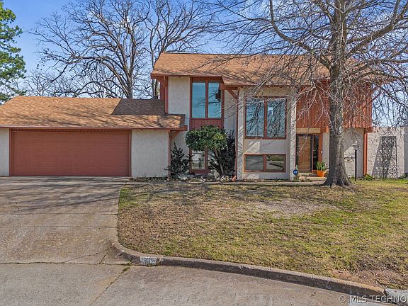 2nd image of 1532 Melissa Cir