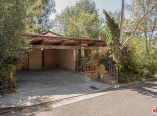 476 N Greencraig Rd, Los Angeles, CA 90049