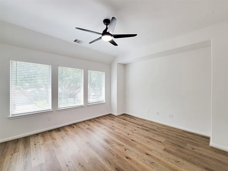 2814 Bay Springs View Ct — Photo 33