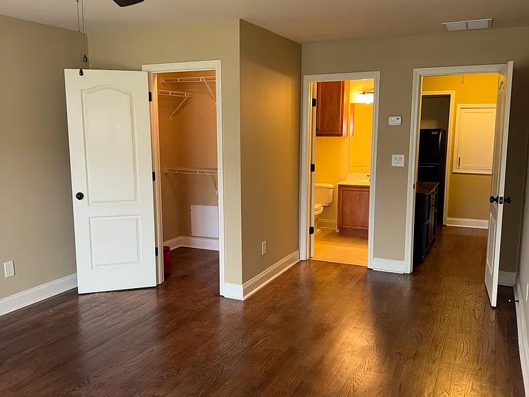 Martha Sue Dr — Photo 7