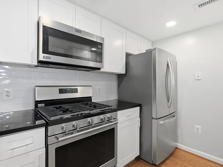 11710 Old Georgetown Rd #227 — Photo 14