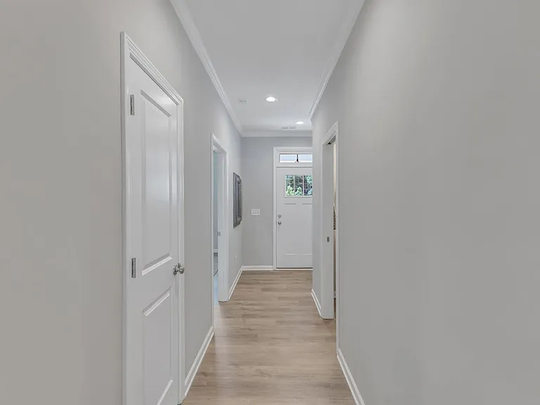 1711 Ballard Dr — Photo 10