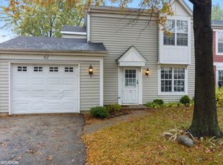 62 Bedford Rd, Mundelein, IL 60060