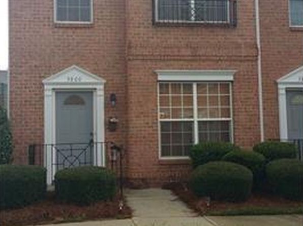 3800 York Aly
