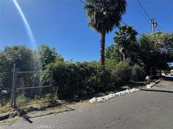 3rd image of 5000 La Calandria Way Lot 423