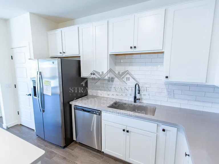 2547 N Kenna Pl — Photo 20