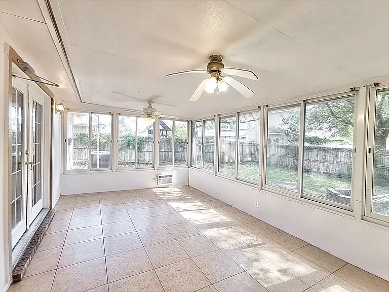 2107 E Willesdon Dr — Photo 26