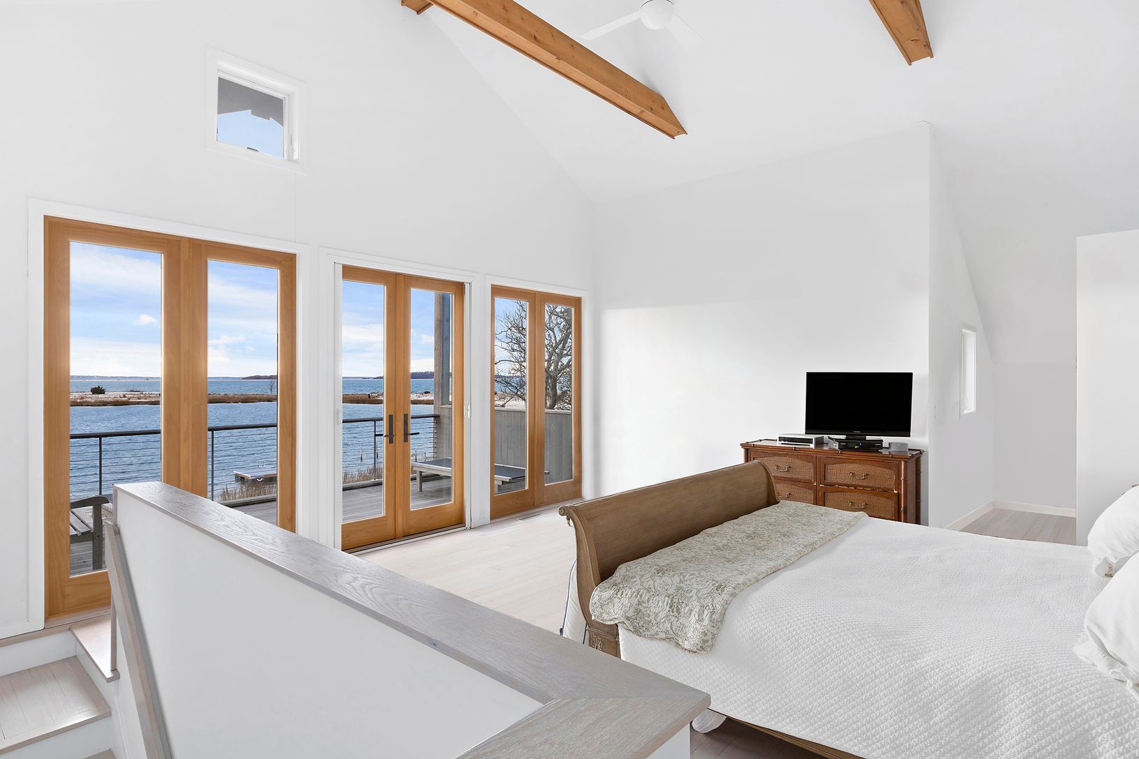  Bedroom with Vaulted Ceilings