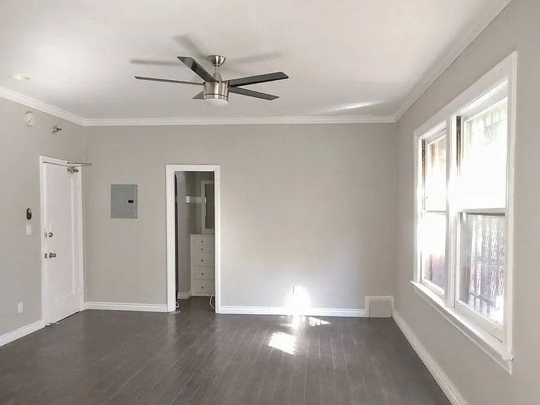 Val D' Kingsley LLC — Photo 9