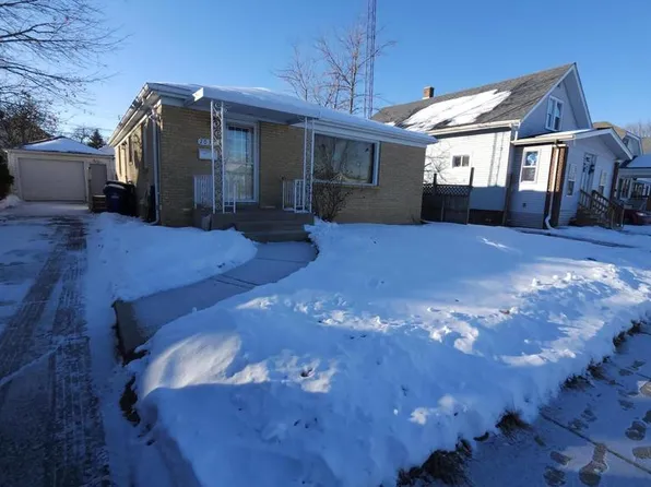 2032 Jay Eye See AVENUE, Racine, WI 53403