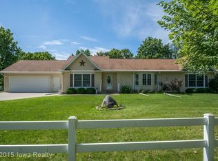 1819 Grove St, Adel, IA 50003