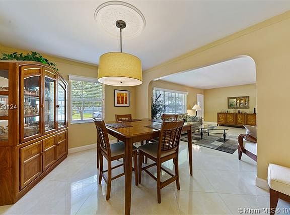 Kings Creek renovated 3BD 3BA $719,000