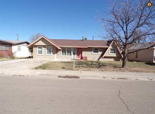 1814 W Sears Ave, Artesia, NM 88210