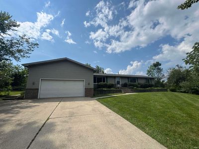 5636 S Woodstrail Dr, Columbia City, IN, 46725
