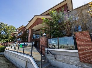 19774 56th Ave #202, Langley, BC V3A 3X6