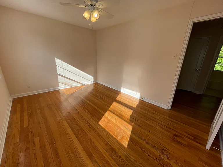 1623 Valley Ave — Photo 48