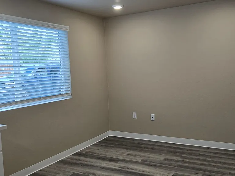 4528 S Junett St — Photo 6