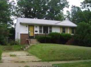 7314 Oliver St, Lanham, MD 20706