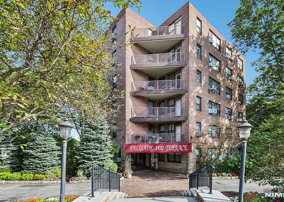 1st image of 1450 Palisade Ave APT 5J