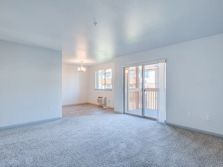 Wild Horse Mesa Apartments — Photo 33