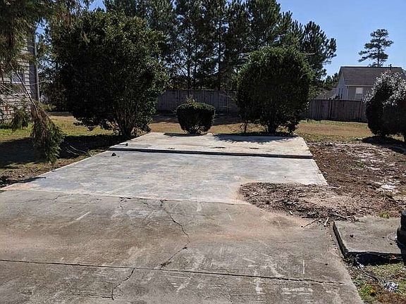 3rd image of 872 Shoals Ct