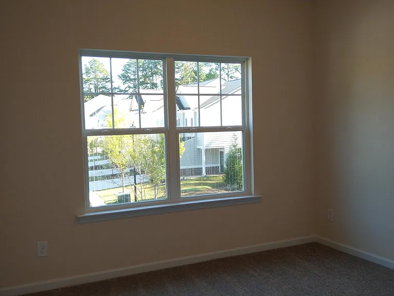 243 Centennial Cir — Photo 24