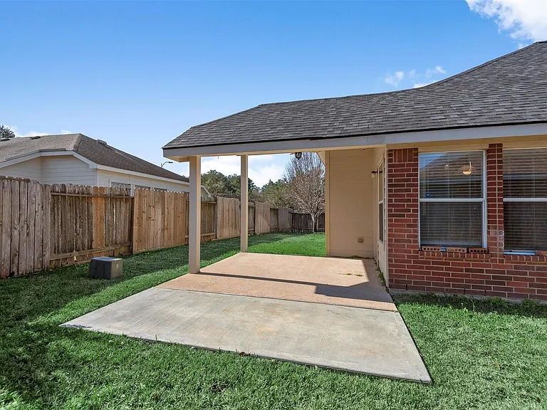 16139 Colt Springs Ln — Photo 29