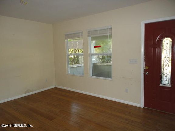 5th image of 1646 Parkwood St