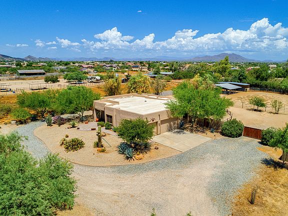 3rd image of 1312 E Villa Cassandra Dr
