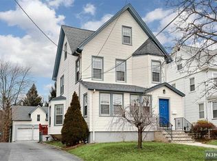 130 Feronia Way, Rutherford, NJ 07070