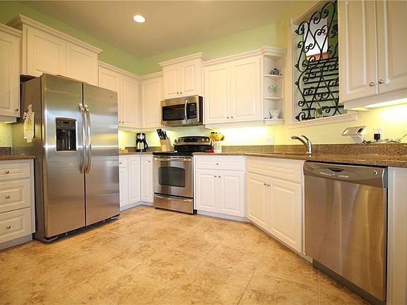 5th image of 2948 Mission Lakes Dr #0
