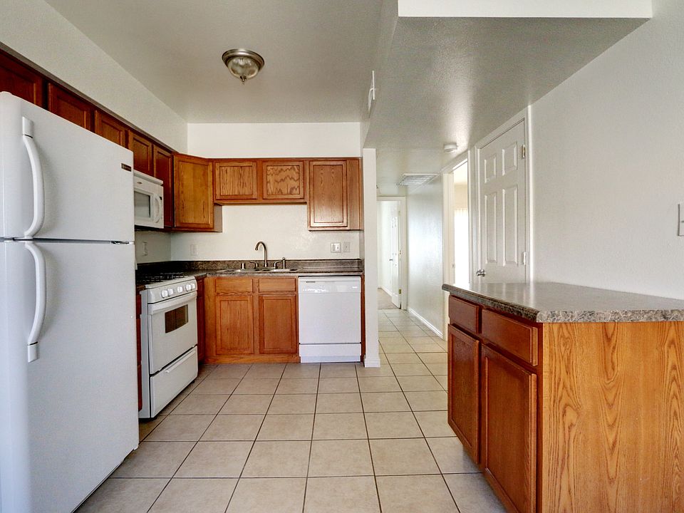 1st image of 1312 S Hardy Dr
