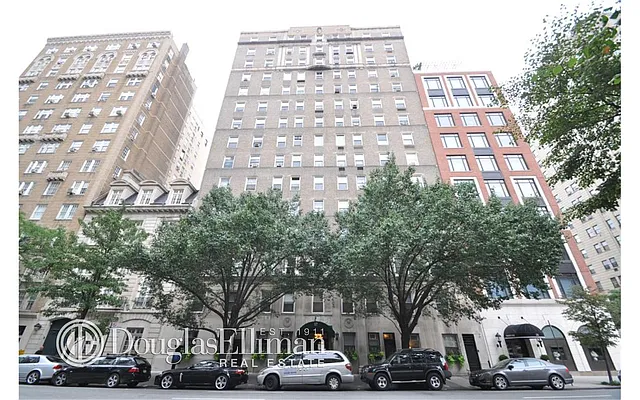 Rented by Douglas Elliman | media 25