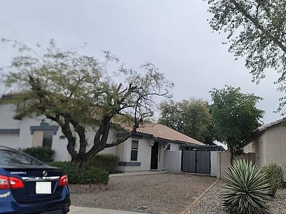 2nd image of 16111 W Cottonwood St