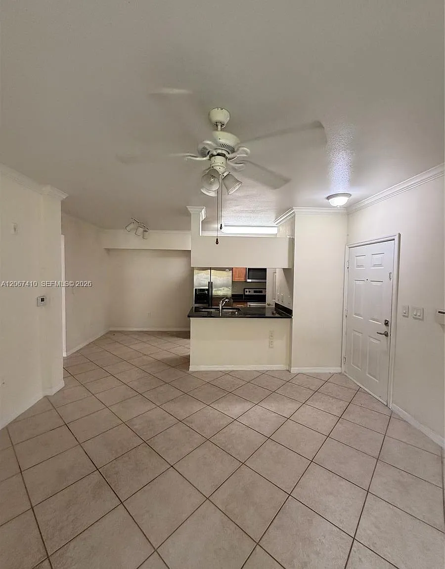 Villas At Emerald Dunes C — Photo 1