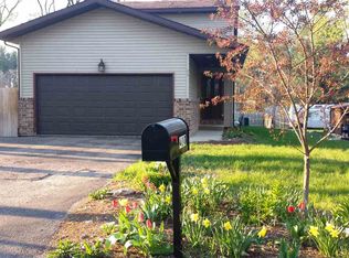 410 Williams St, Arena, WI 53503