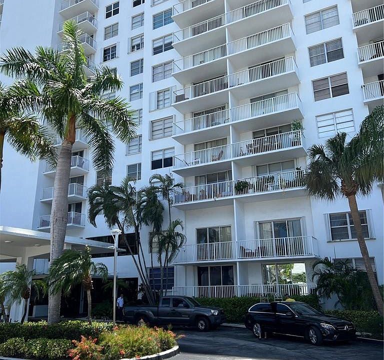 1st image of 2851 NE 183rd Street #105