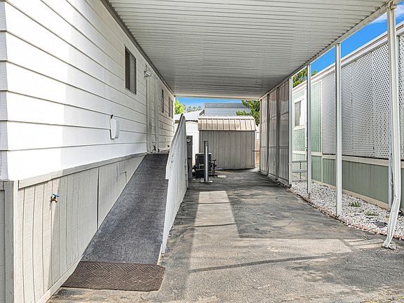 5th image of 8 Katy Ln #8