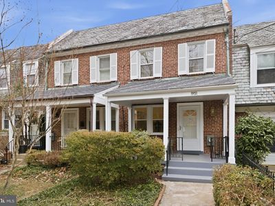 1951 39th St NW, Washington, DC, 20007