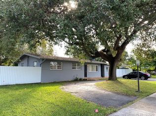 8600 SW 124th St, Miami, FL 33156