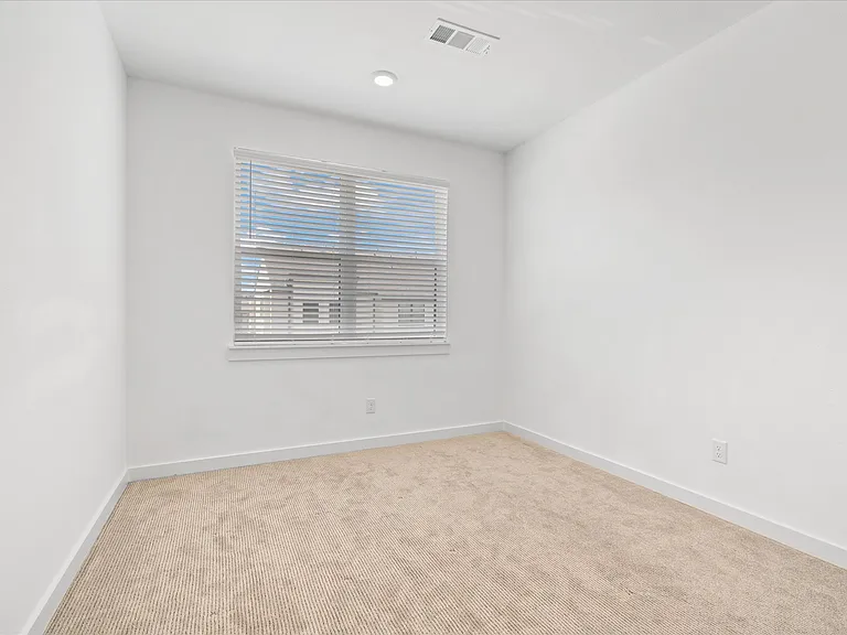 871 Cavitt Ct — Photo 26