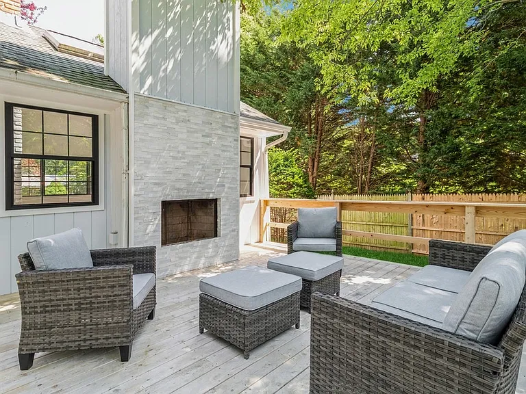 44 Lion Head Rock Rd — Photo 24