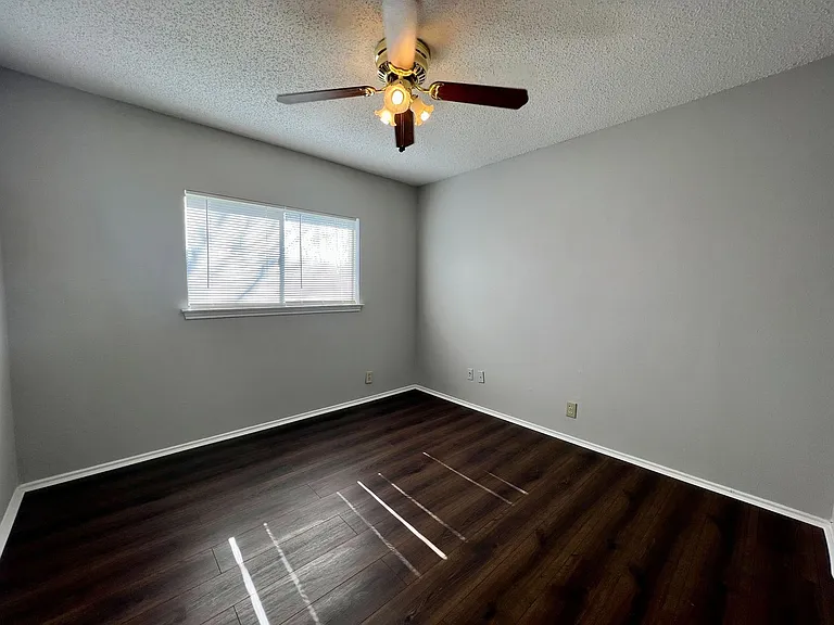 8626 Serene Ridge Dr — Photo 19