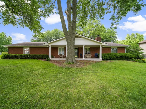 1021 N Sycamore Dr, Grove, OK 74344