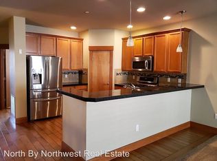 3809 NE 3rd Pl, Renton, WA 98056