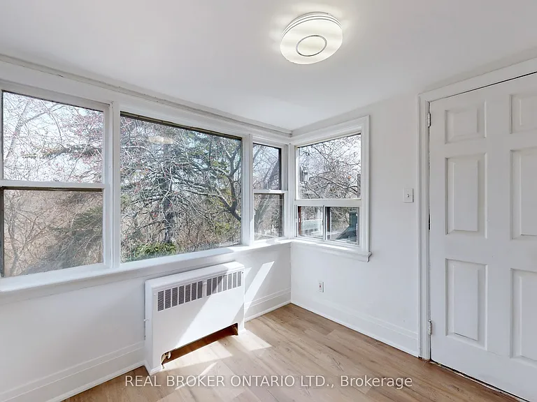 451 Donlands Ave #UPPER — Photo 6