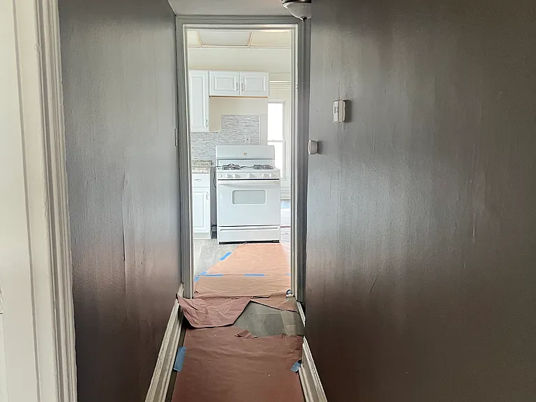 hallway to kitchen