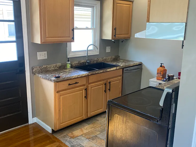 2528 Acorn Dr — Photo 17