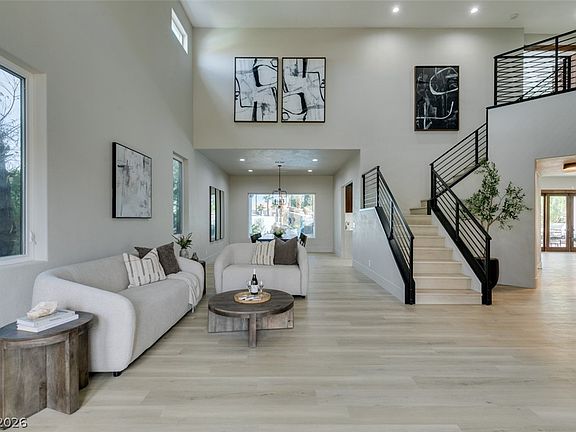 4th image of 2200 Paseo Ct